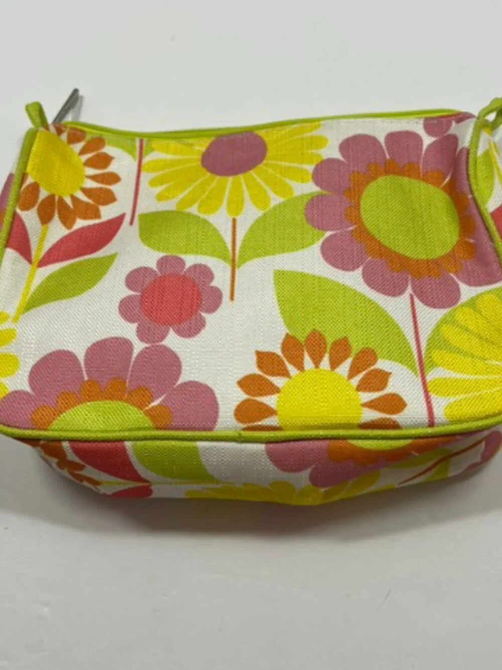 Clinique Colorful Daisies Travel Cosmetics Anything Bag with Retro 70s MOD Vibes